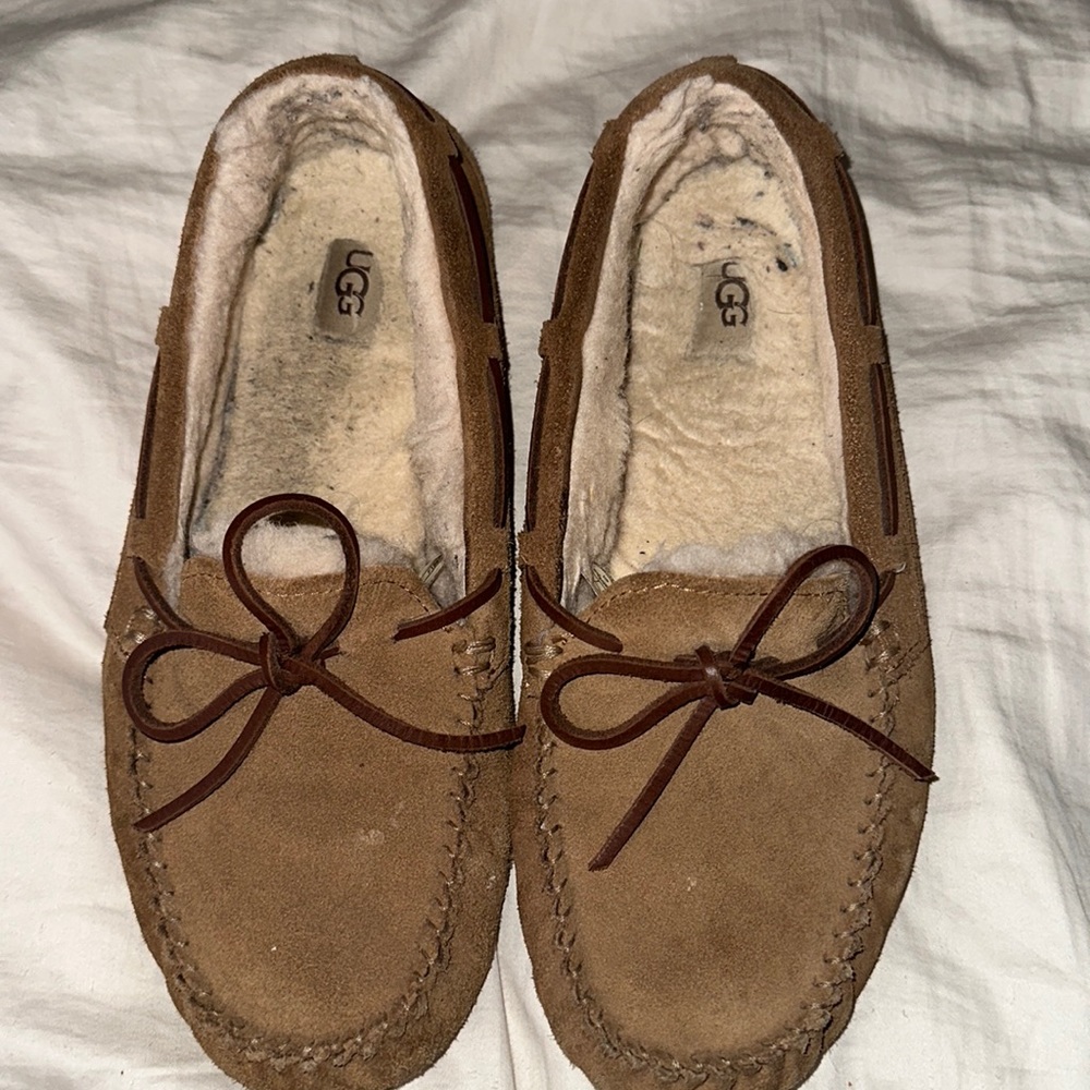 ‼️SOLD‼️Ugg Moccasin Slippers Size 11